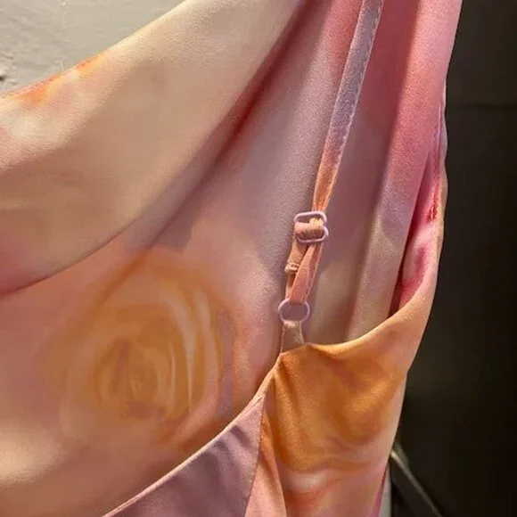 Beate Mini Dress - Picture 10 of 14